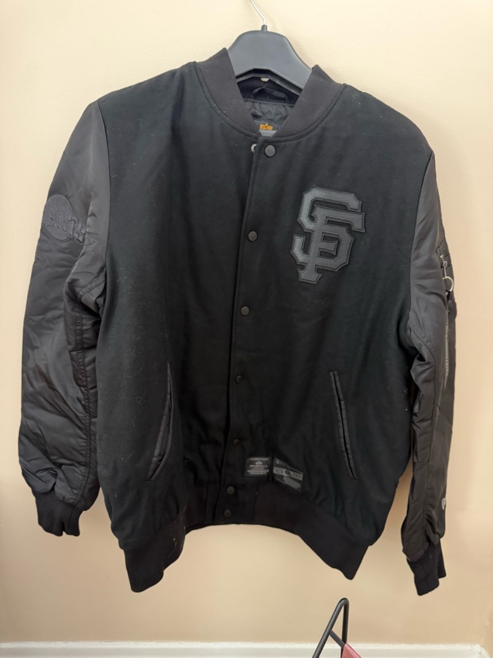 Alpha Industries San Francisco Giants Baseball Black Varsity Bomber Jacket XL